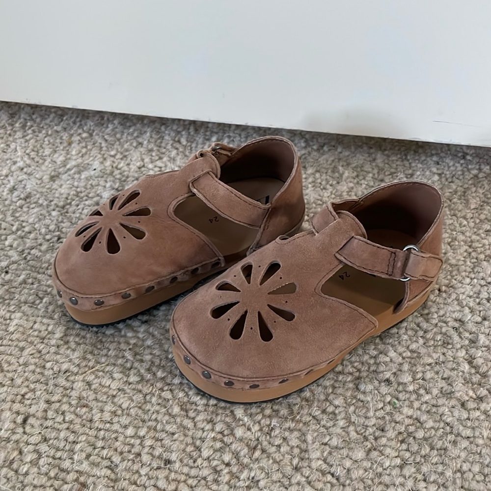 Zara Leather Clogs, size 8